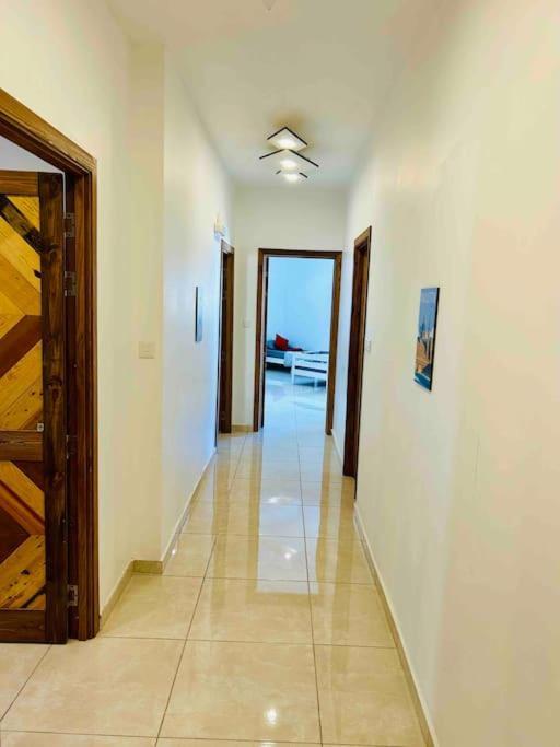 Duplex Whiskey Home 200M Away From The Sea And The Square 세인트폴스베이 외부 사진
