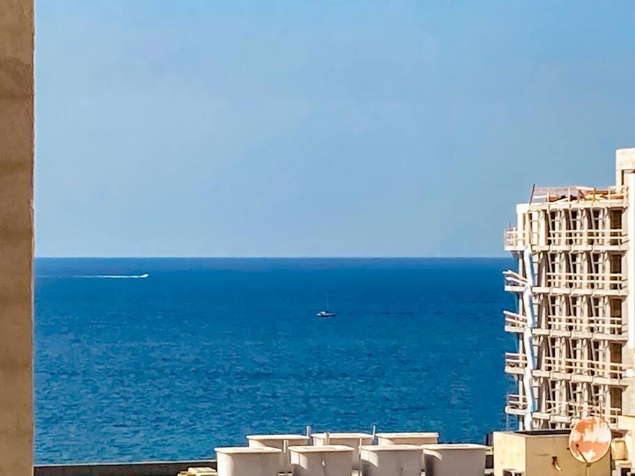 Duplex Whiskey Home 200M Away From The Sea And The Square 세인트폴스베이 외부 사진